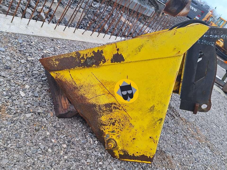 hook-on 2500 mm Embankment filling bucket Foto 4