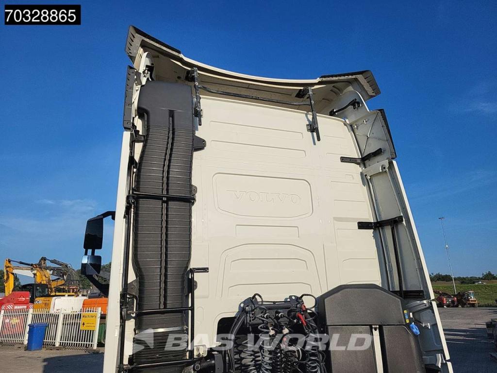 Volvo FH 460 FH 4X2 90% Tyres! Retarder 2xTanks Navi Foto 12
