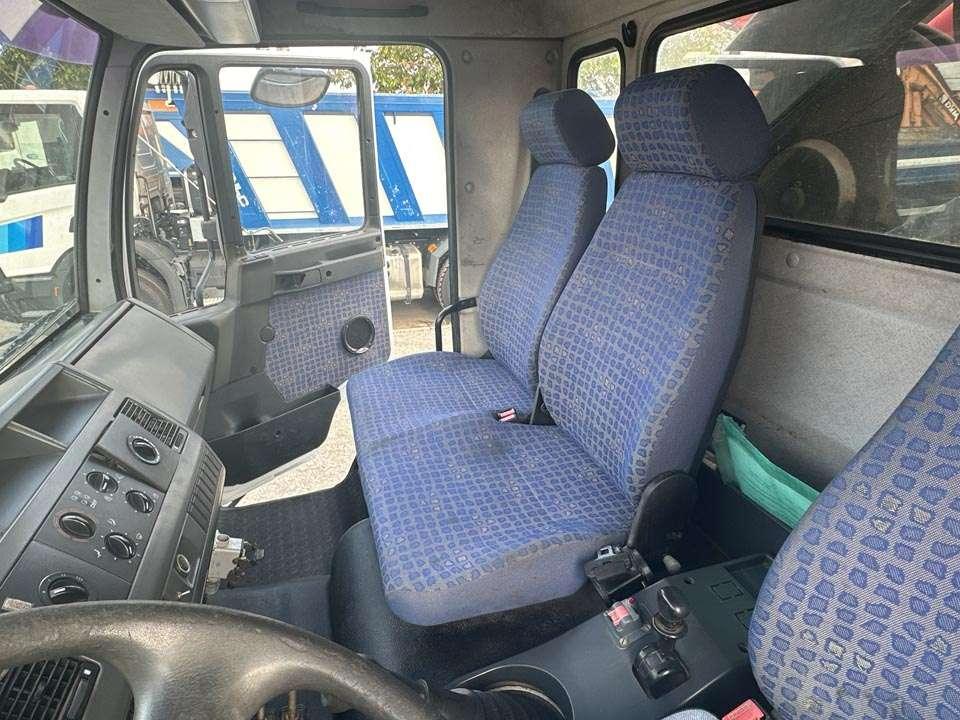 Man LE280B 4x4 Foto 18