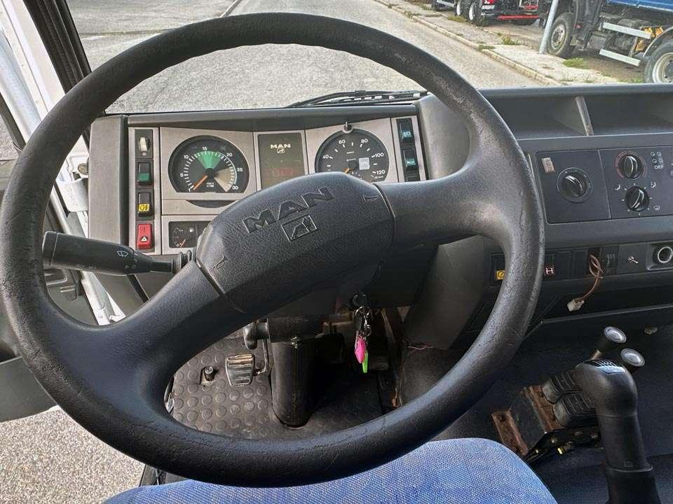 Man LE280B 4x4 Foto 20