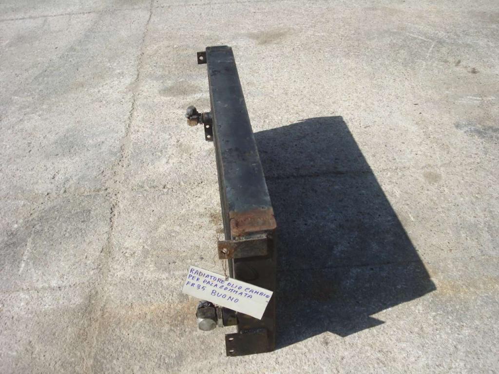 Radiatore olio idraulico per Fiat Allis FR35 Foto 3