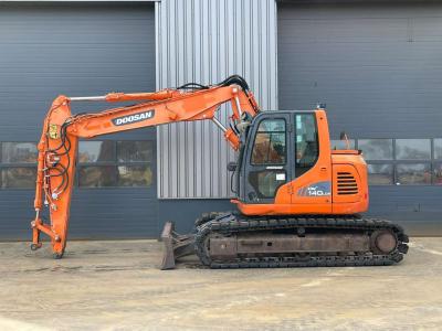 Doosan DX140LCR-3 in vendita da Big Machinery