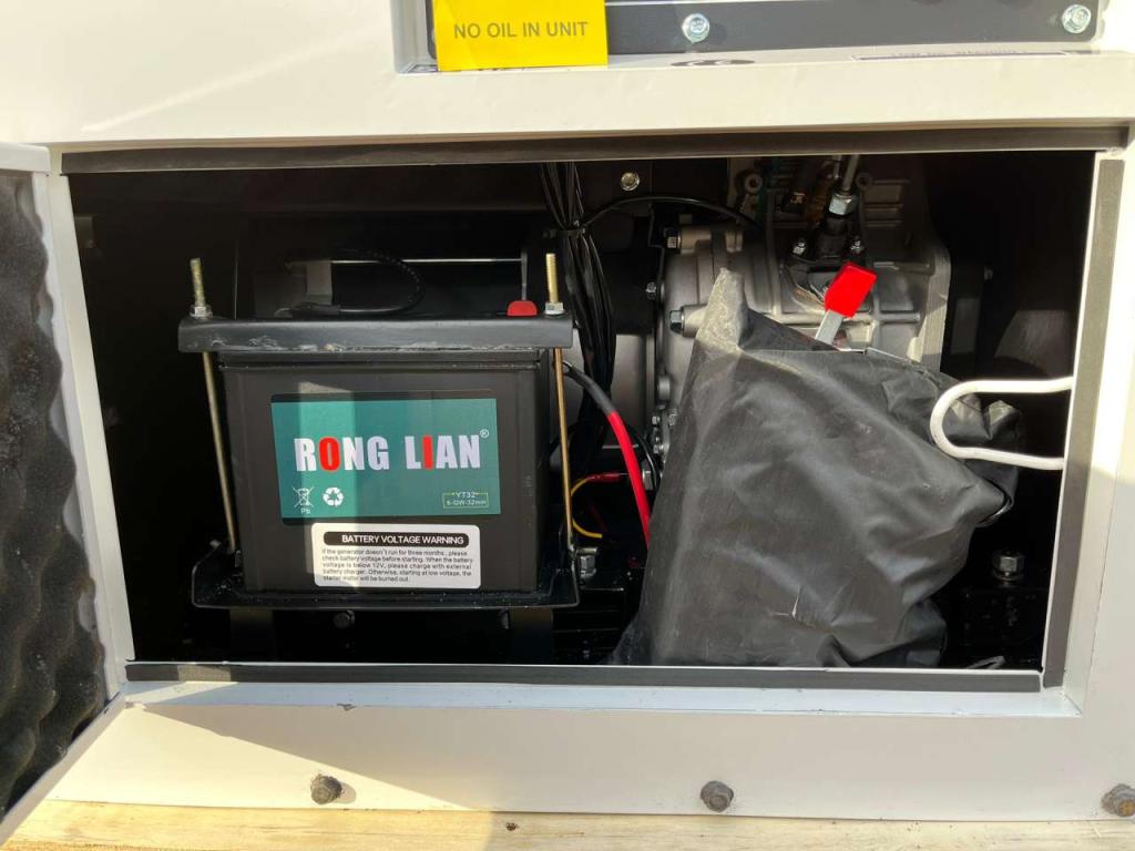 Giga Power PLD12000SE 10 kVA silent generator Foto 9