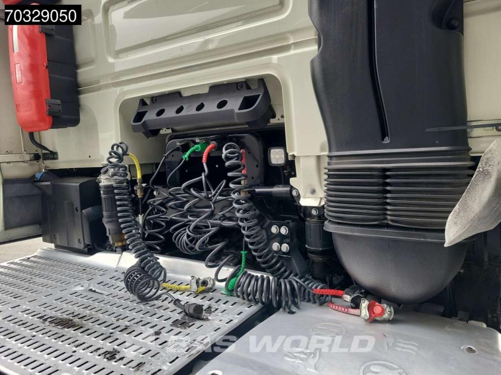 Daf XF 4X2 SC 2x Tanks Standklima ACC Foto 12