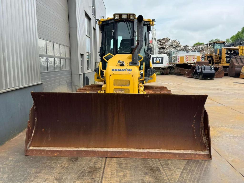 Komatsu D51PXi-24 | TOPCON Foto 8