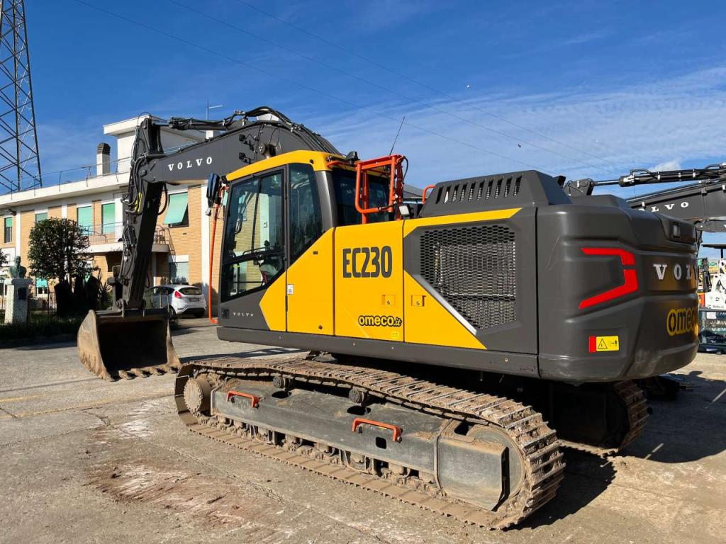 Volvo EC230FNL-5 Foto 3