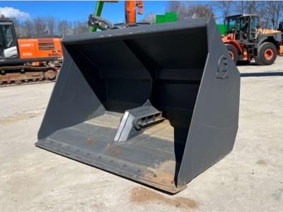 Benna da carico in vendita da Massucco T. Srl Area Ricambi