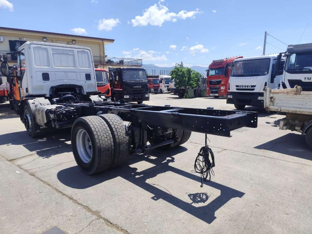 Iveco EUROCARGO CUBE 190-280L Foto 19
