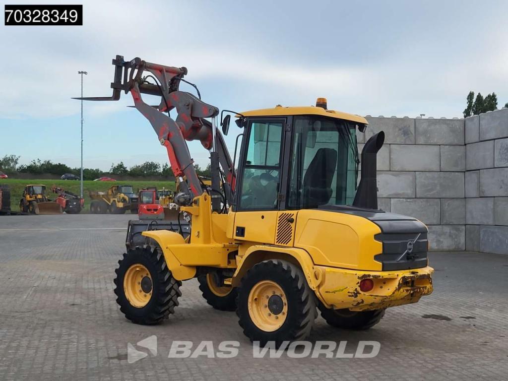 Volvo L30 G Foto 6