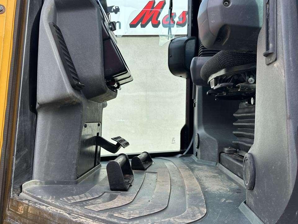 Caterpillar D4K2 LGP Foto 13