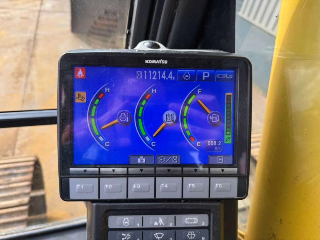 Komatsu PC240LC-10 Foto 24