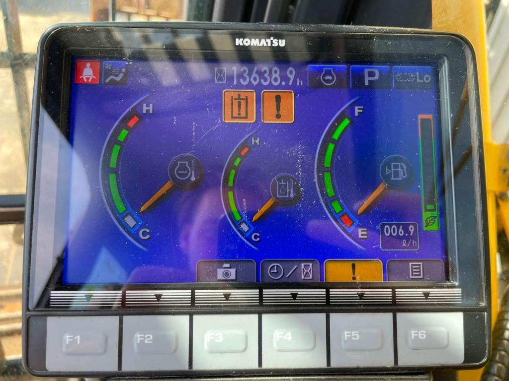 Komatsu PC490LC-10 Foto 23