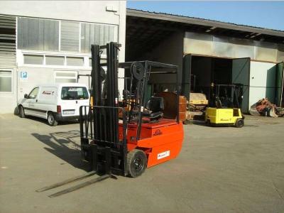 Linde E20 in vendita da Massucco T. Srl