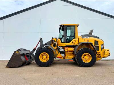 Volvo L90H - 3rd Function / Quick Coupler in vendita da Boss Machinery
