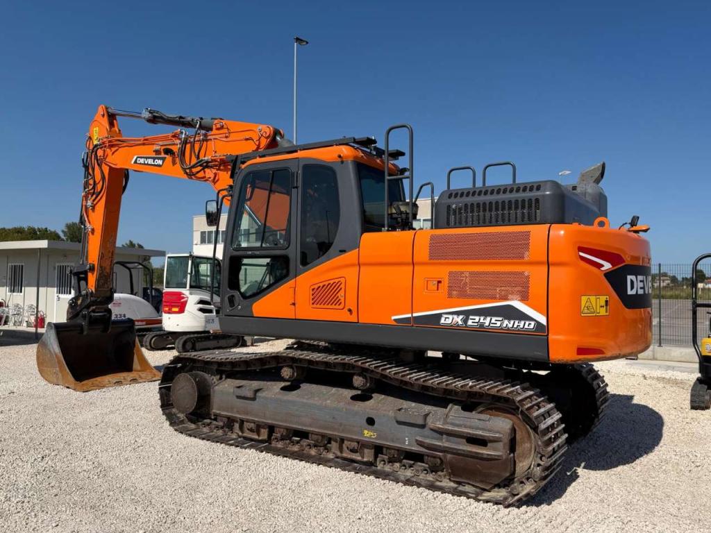 Develon DX245NHD-7 Foto 3