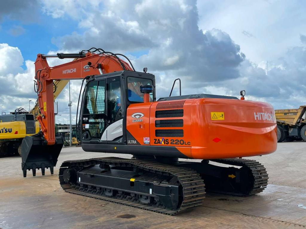 Hitachi ZX220LC-5G Foto 3