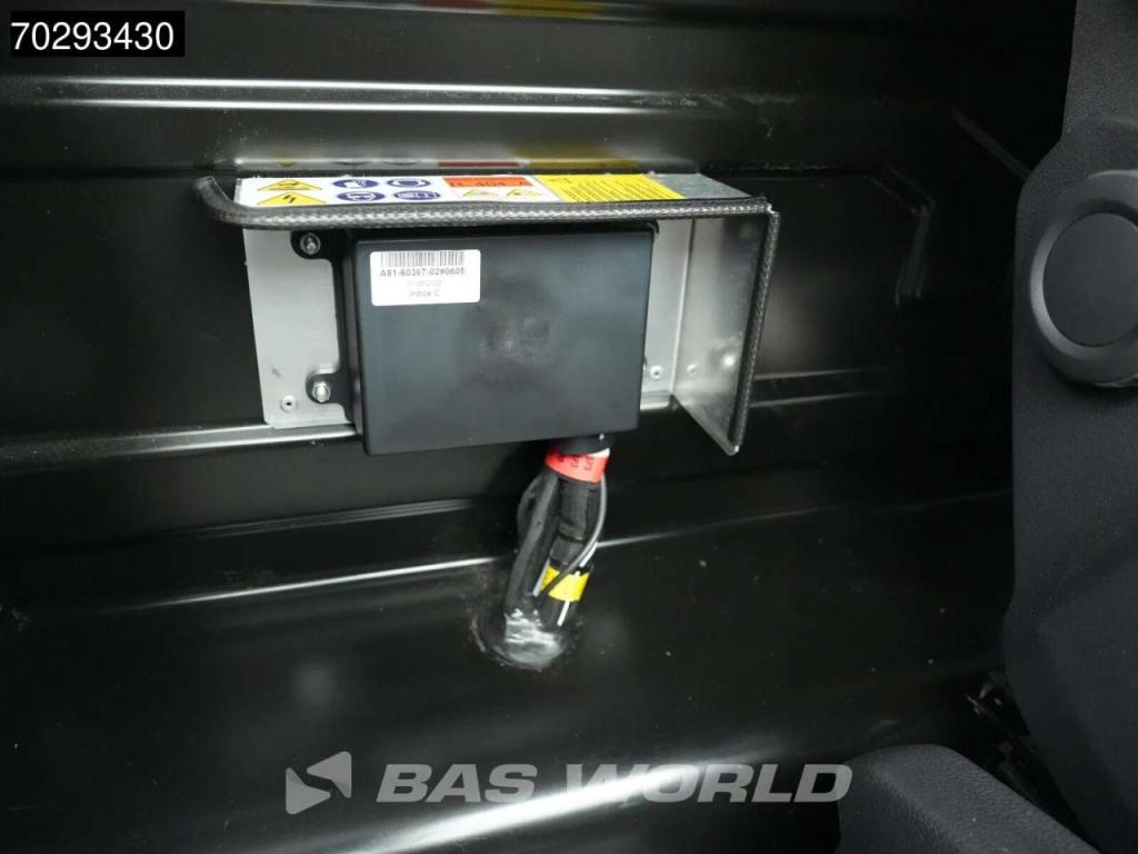 Volkswagen Crafter 177pk Automaat Koelwagen Carrier Viento 350 L4H3 Airco Camera Euro6 L3H2 Koel Koeler Kühl K Foto 24