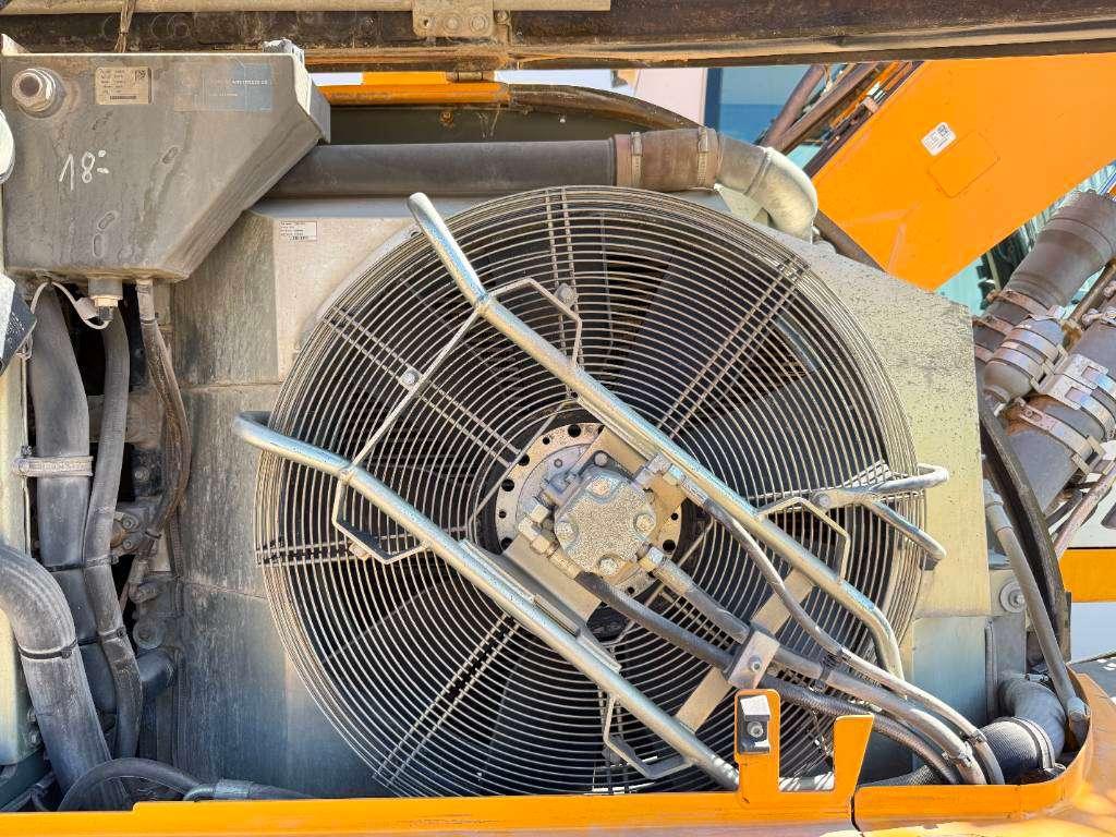 Liebherr LH22 Litronic - Automatic Greasing / Tilting Cab Foto 22