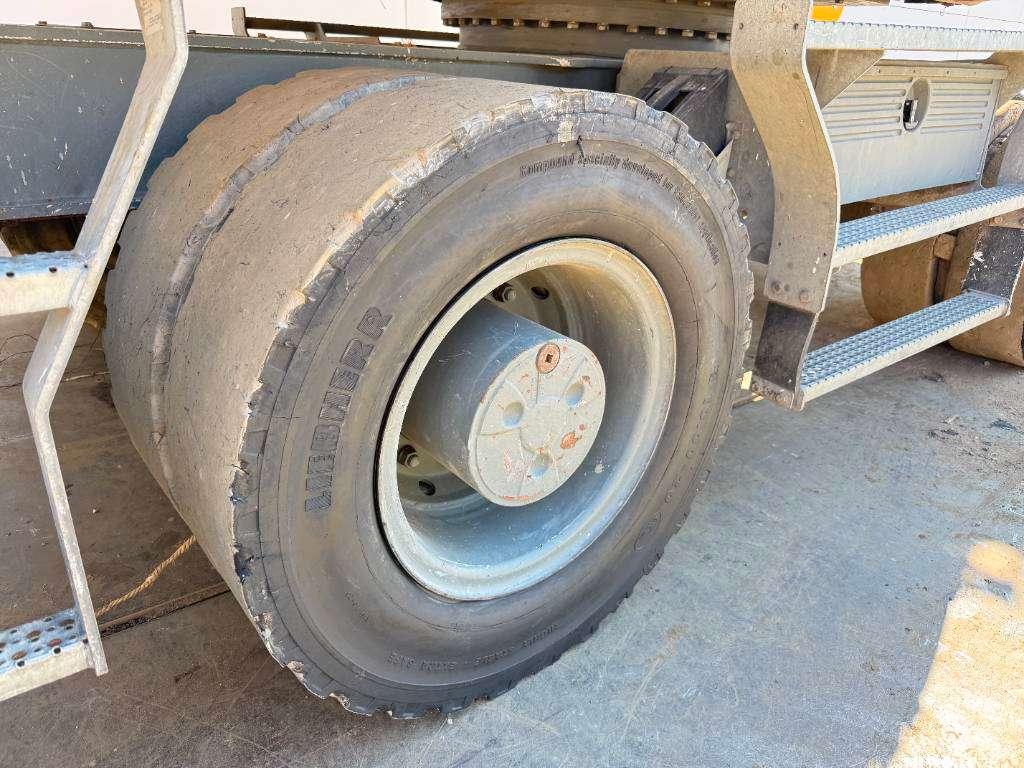 Liebherr LH22 Litronic - Automatic Greasing / Tilting Cab Foto 26