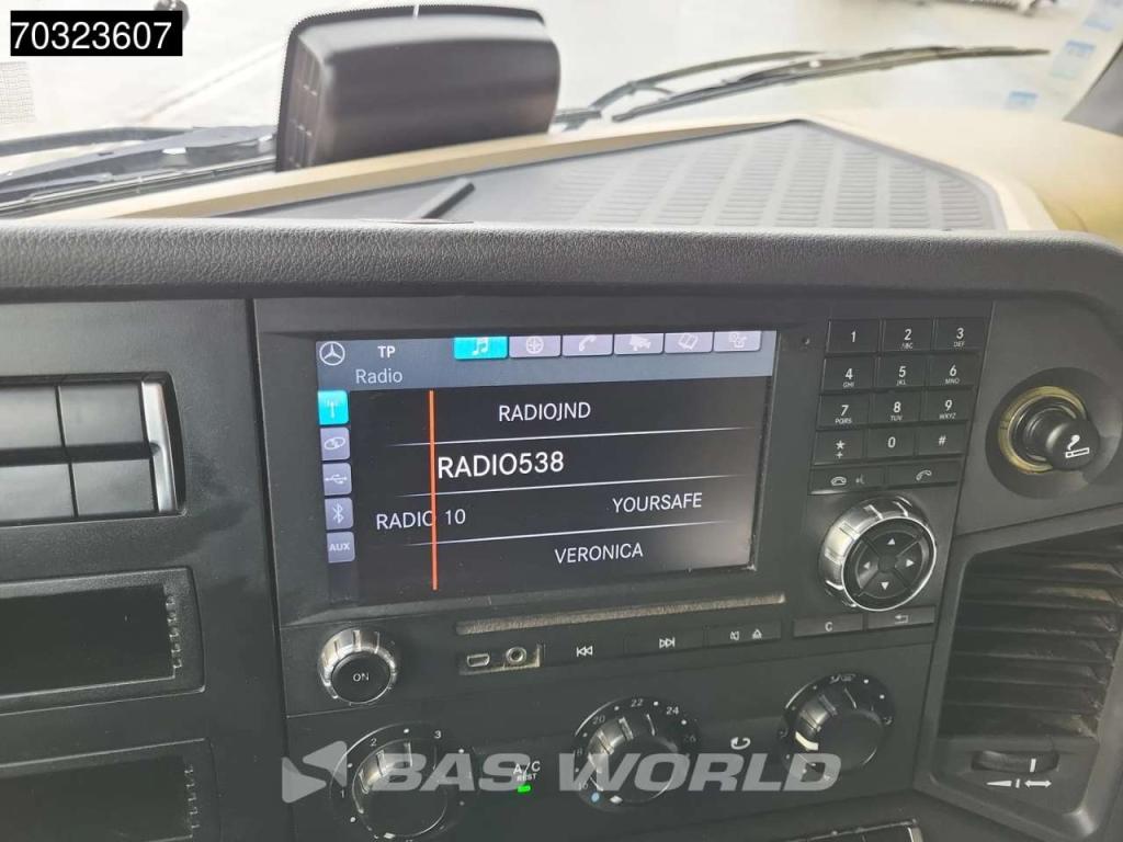 Mercedes-Benz Actros 1948 Actros 4X2 ClassicSpace Retarder Navi Foto 21