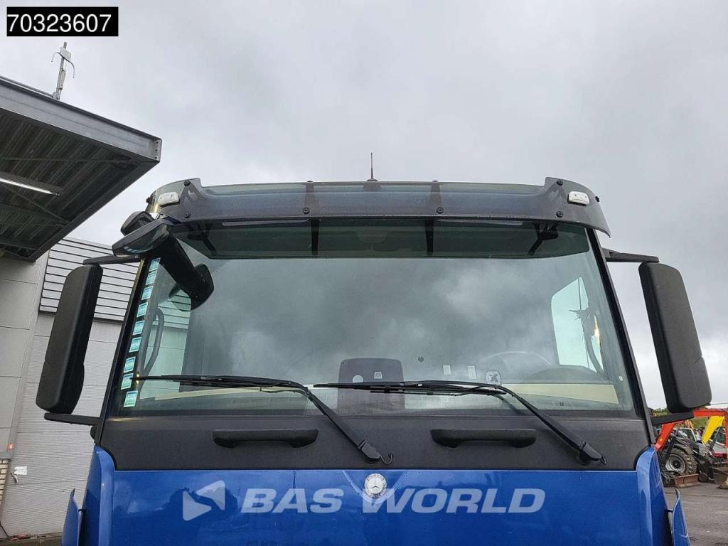 Mercedes-Benz Actros 1948 Actros 4X2 ClassicSpace Retarder Navi Foto 9