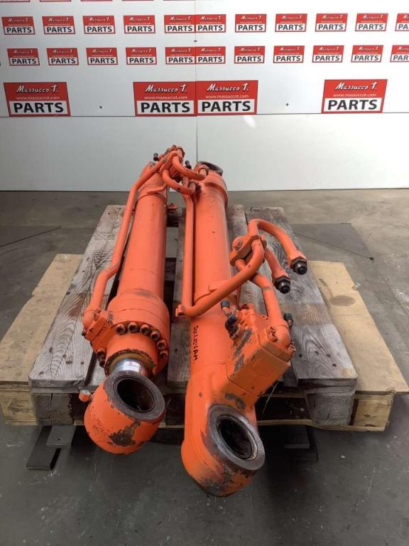 Pistone sollevamento per Hitachi ZX160LC Foto 5