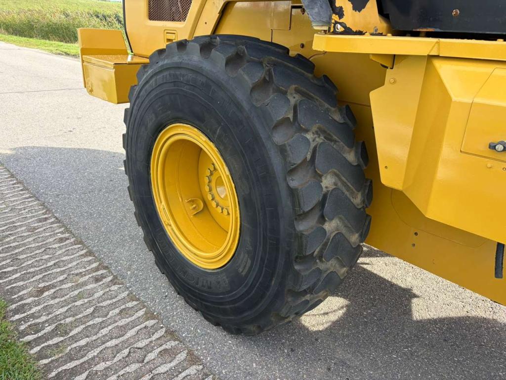 Caterpillar 930M Foto 13