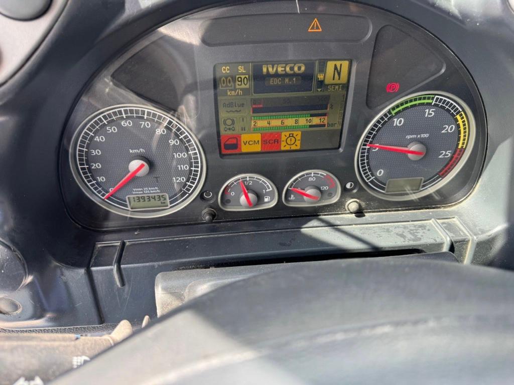 Iveco STRALIS 560 Foto 17