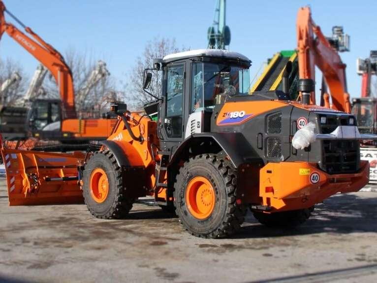 Hitachi ZW180-6 Foto 3