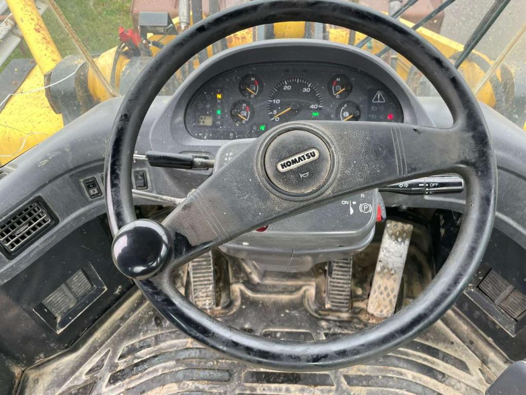 Komatsu WA380-5H Foto 16