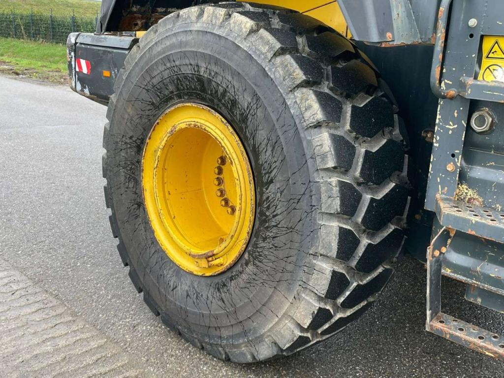 Komatsu WA380-5H Foto 21