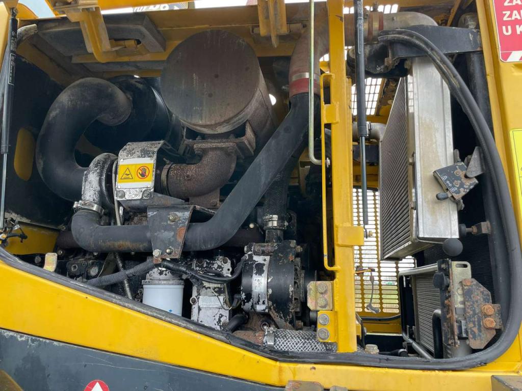 Komatsu WA380-5H Foto 22