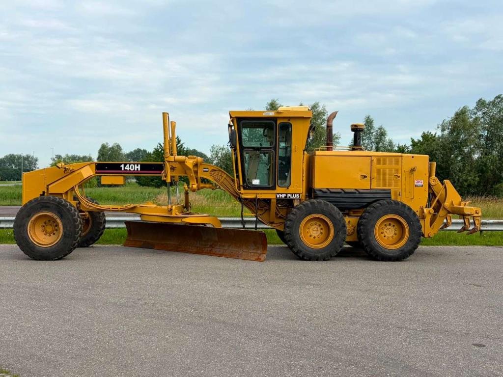 Caterpillar 140H Foto 1