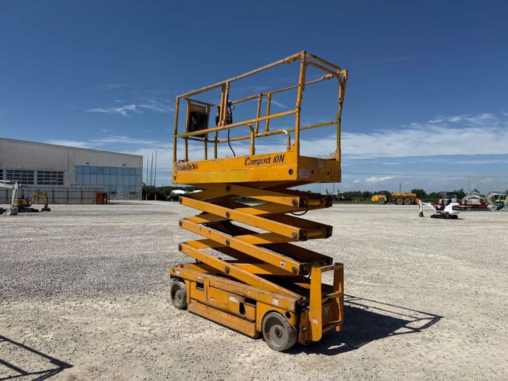 Haulotte Compact 10N Foto 1