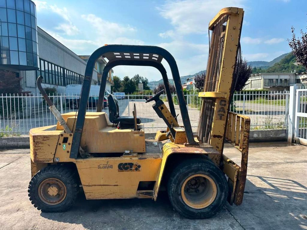 Caterpillar V80E Foto 4