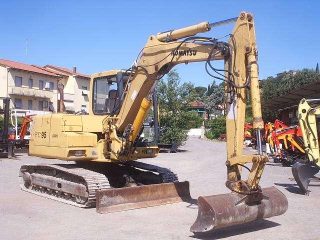 Komatsu PC95R Foto 2