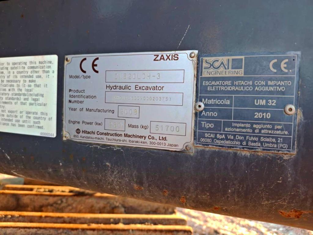 Hitachi ZX520LCH-3 Foto 5