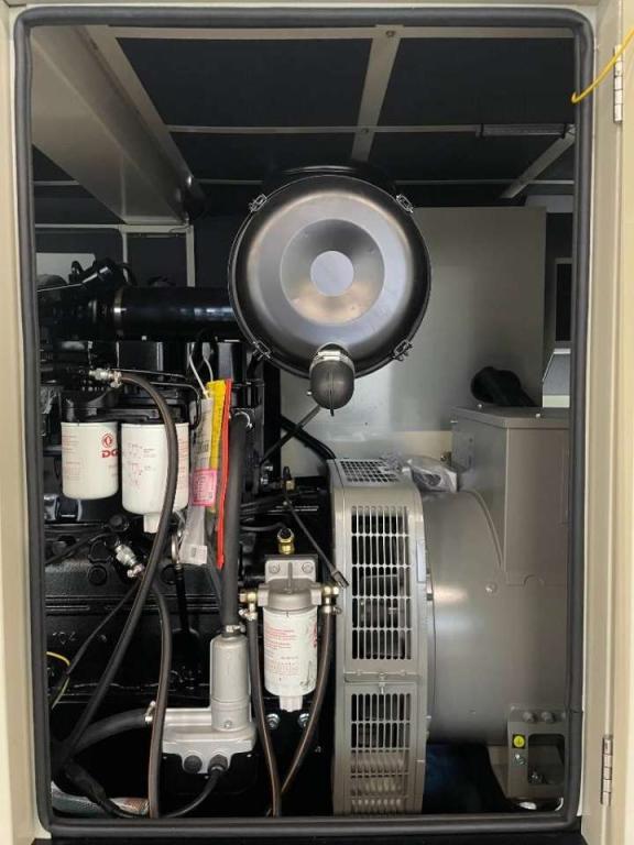 Cummins 6BTAA5.9-G2 - 155 kVA Generator - DPX-19837 Foto 14