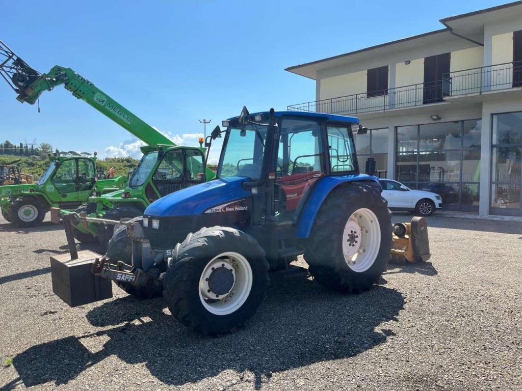 New Holland TL100 Foto 2