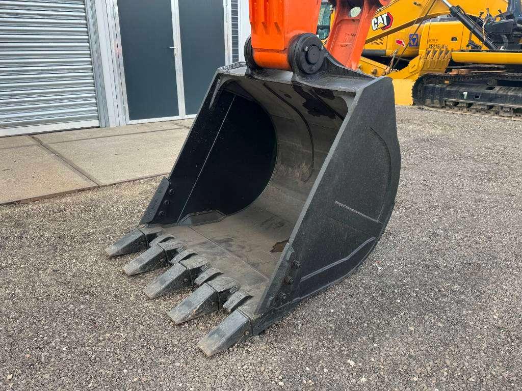 Hitachi EX215LC-5G - New / Unused / Cummins Engine Foto 15