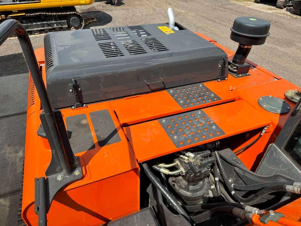 Hitachi EX215LC-5G - New / Unused / Cummins Engine Foto 26
