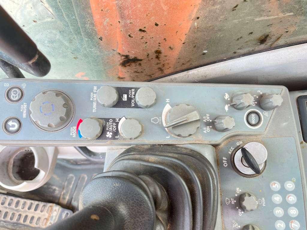 Hitachi ZX170W-5B - Blade / Triple Boom / Auto Greasing Foto 13