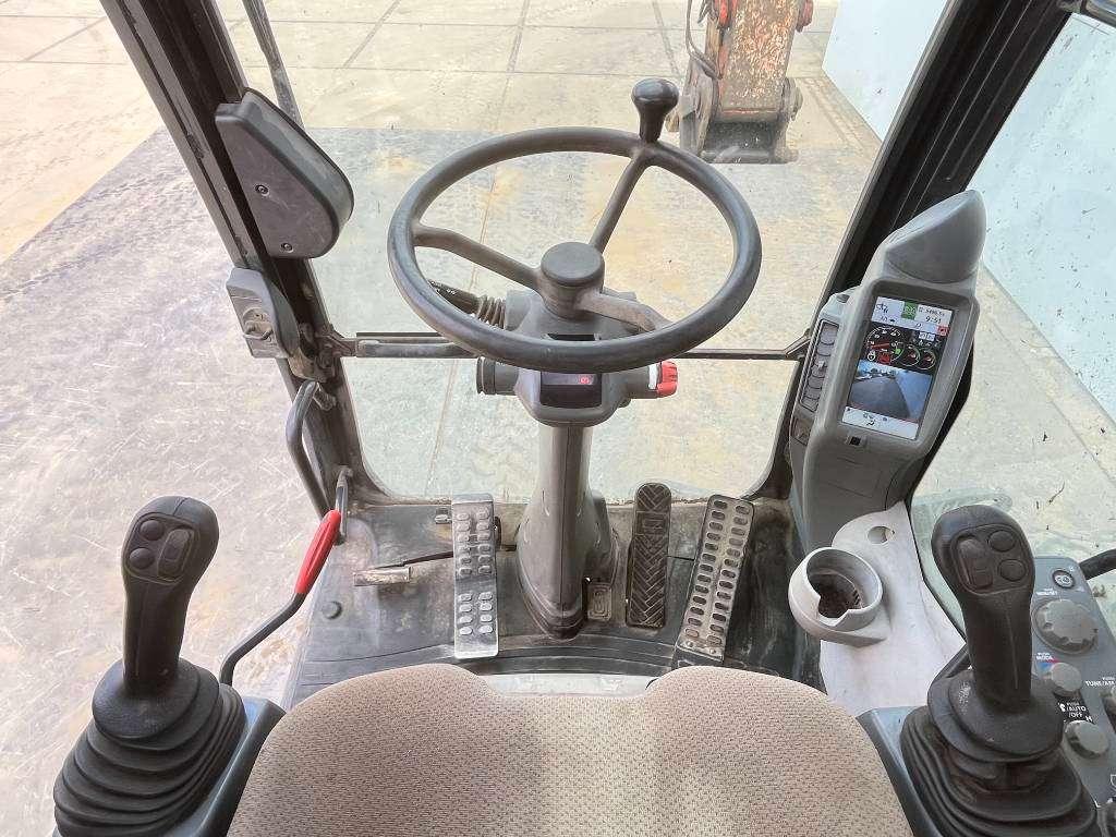 Hitachi ZX170W-5B - Blade / Triple Boom / Auto Greasing Foto 9