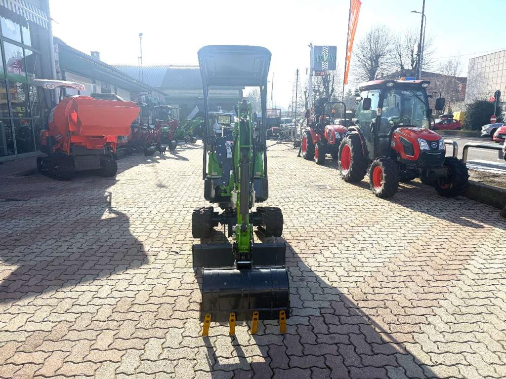 Gior 12 Evo.5 II SERIE - MOTORE KUBOTA 3 CILINDRI - CARRO ALLARGABILE - 4 MONTANTI - BRACCIOLO Foto 7