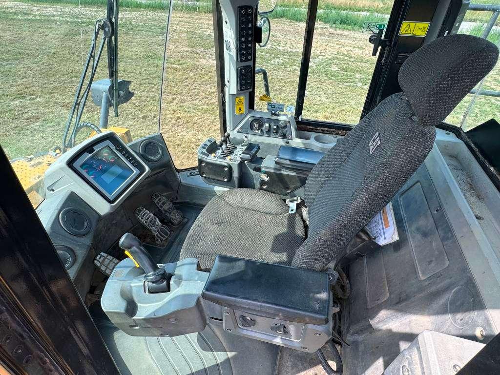 Caterpillar 966K - 3rd Function / Automatic Greasing Foto 8