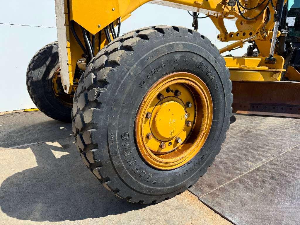 Caterpillar 160M AWD - 3 Tine Ripper / EPA Certified / Airco Foto 23