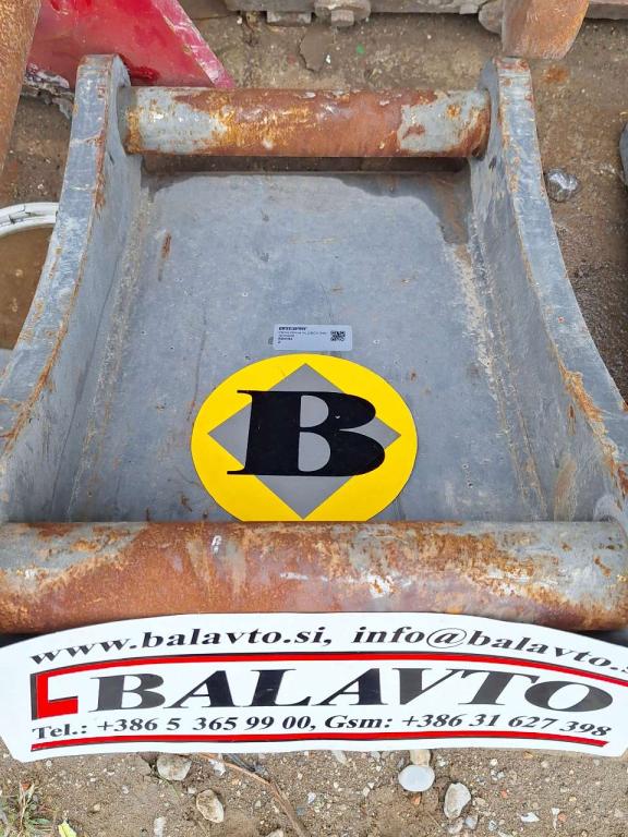 S60 for 12-18 ton excavators Attachment plate Foto 3