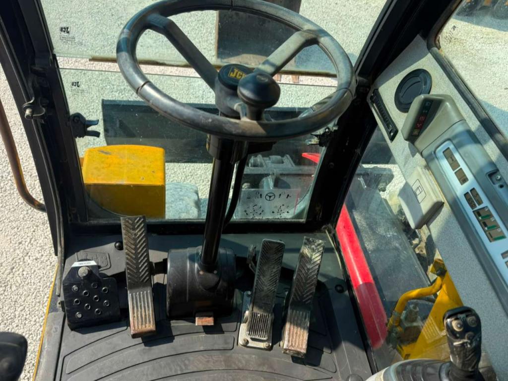JCB JS130W Foto 8