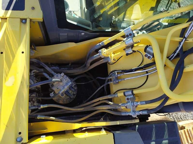 New Holland E265 Foto 6