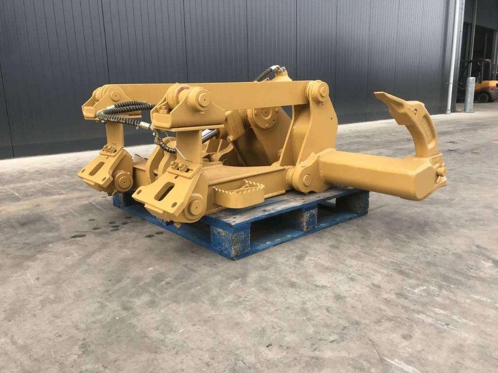 Caterpillar D4 NG Foto 6
